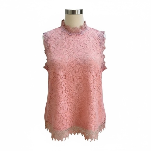 Tops - Classic Lace top